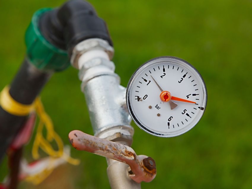 Closeup of aeration pressure reading